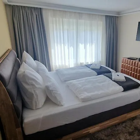 Rhin Hotel